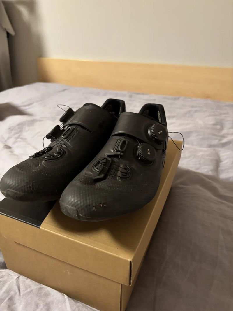 Shimano sphyre 902 karbonové silniční tretry vel.44