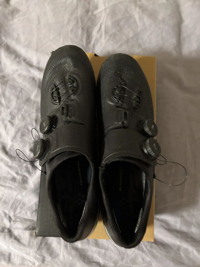 Shimano sphyre 902 karbonové silniční tretry vel.44