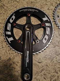 Kliky silniční Bianchi carbon ISIS 172.5mm 10s