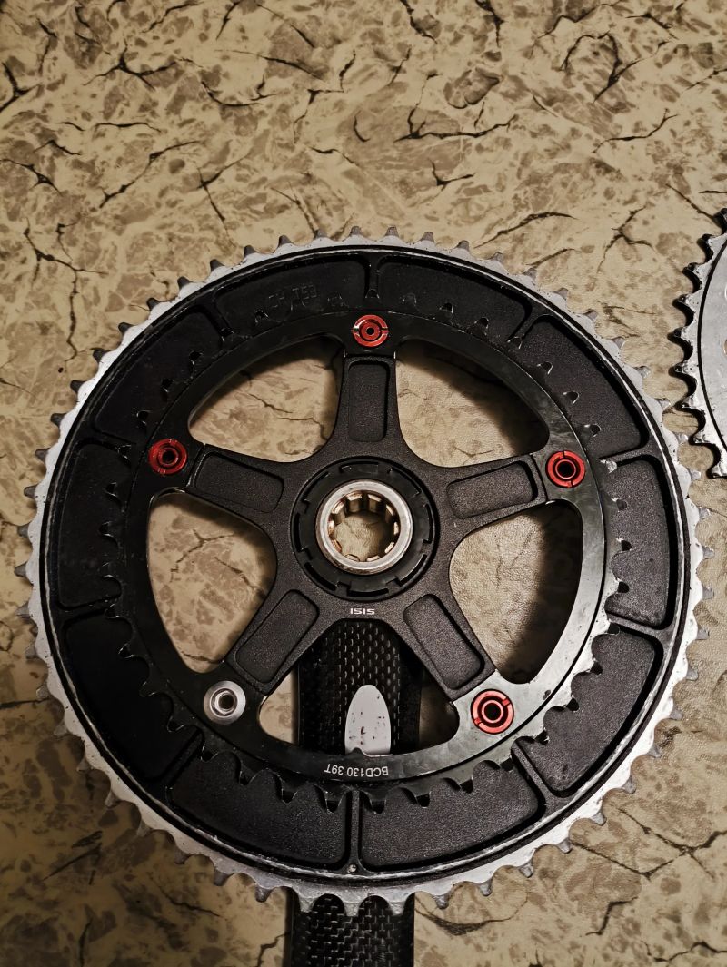 Kliky silniční Bianchi carbon ISIS 172.5mm 10s