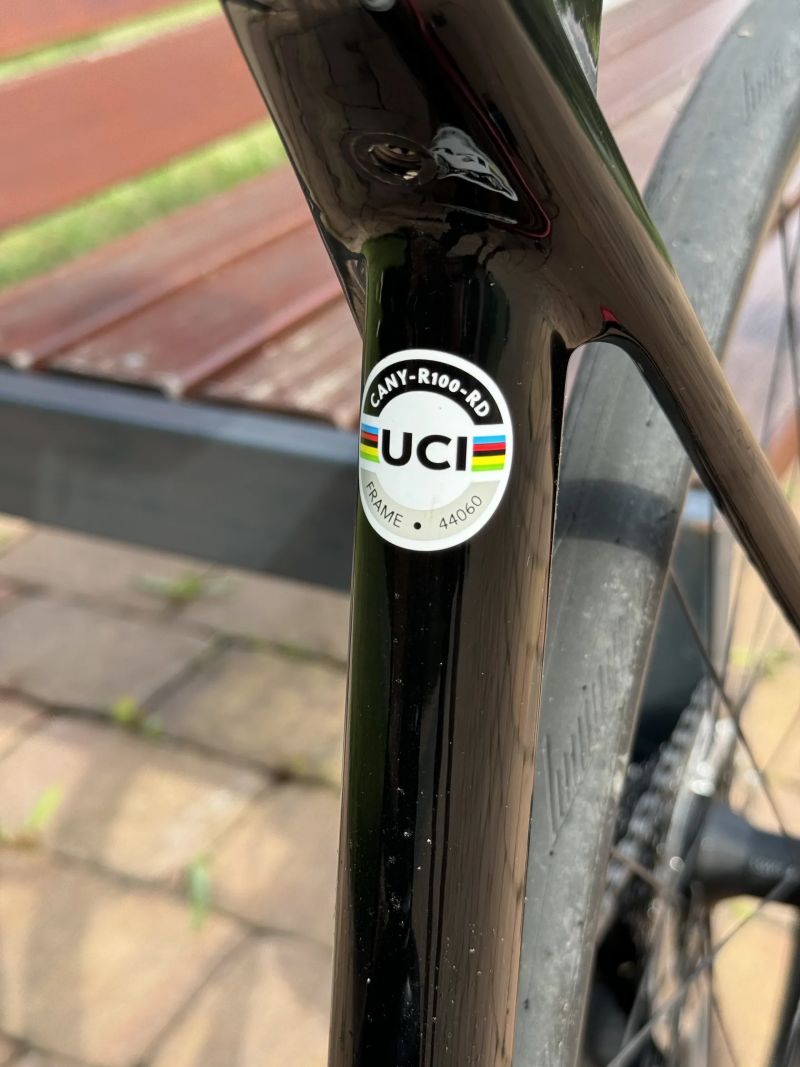 Canyon Ultimate CF SL 7, top stav, záruka