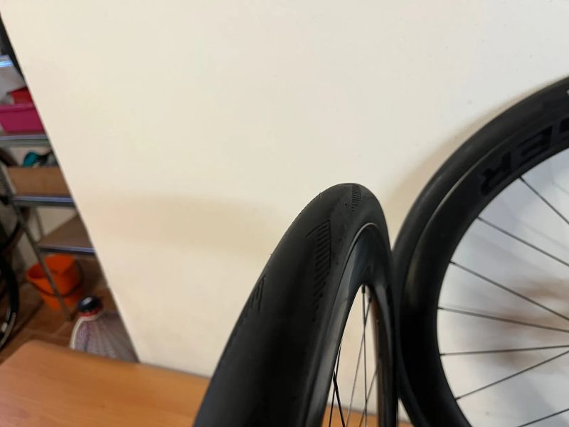 Bontrager- karbonová vysoká kola 50 mm