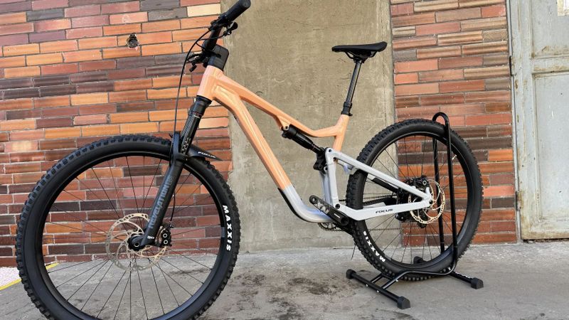 Nový Focus Jam 6.8 Melonglosy