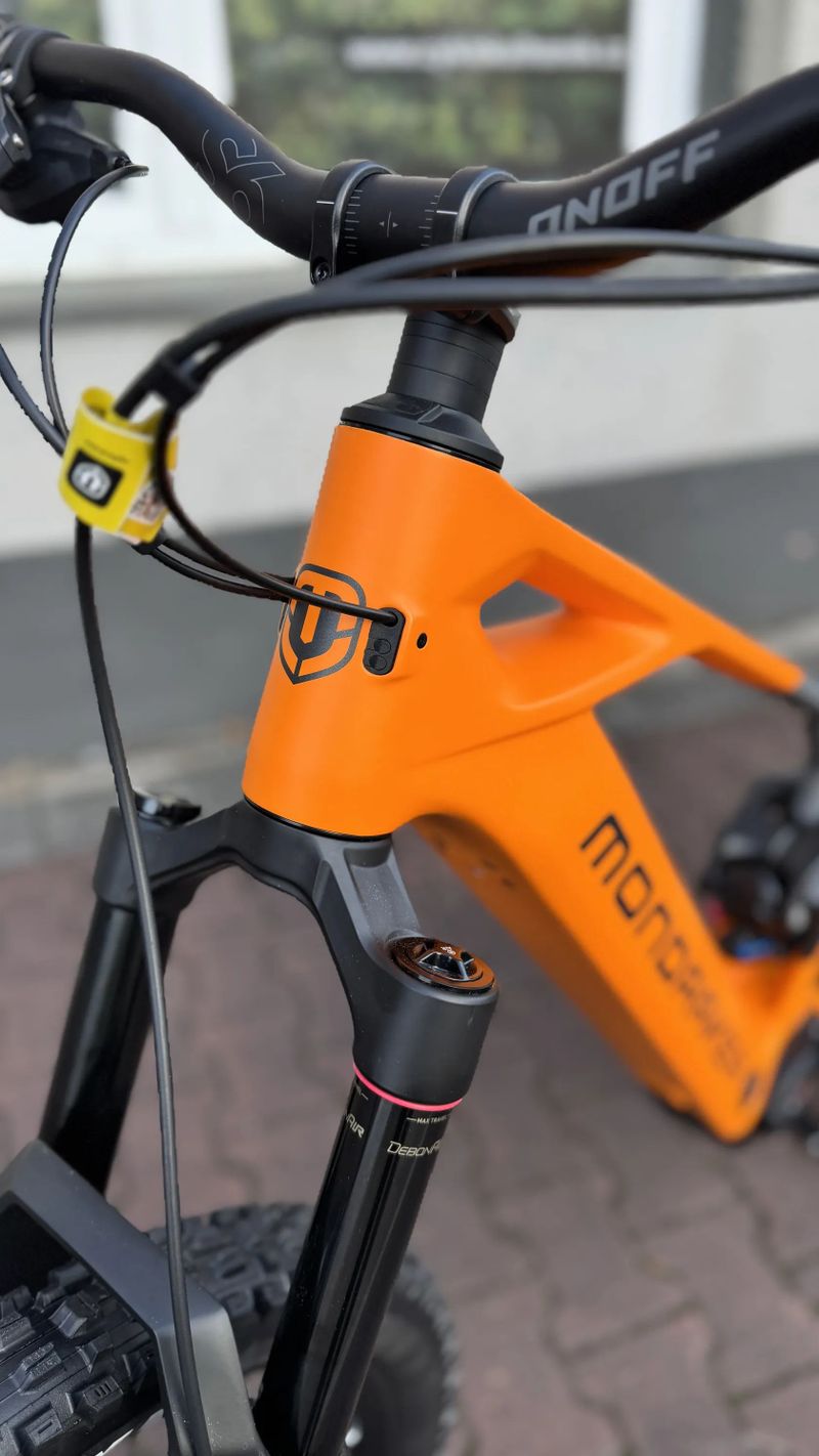 Nové elektrokolo Mondraker Crafty Carbon S