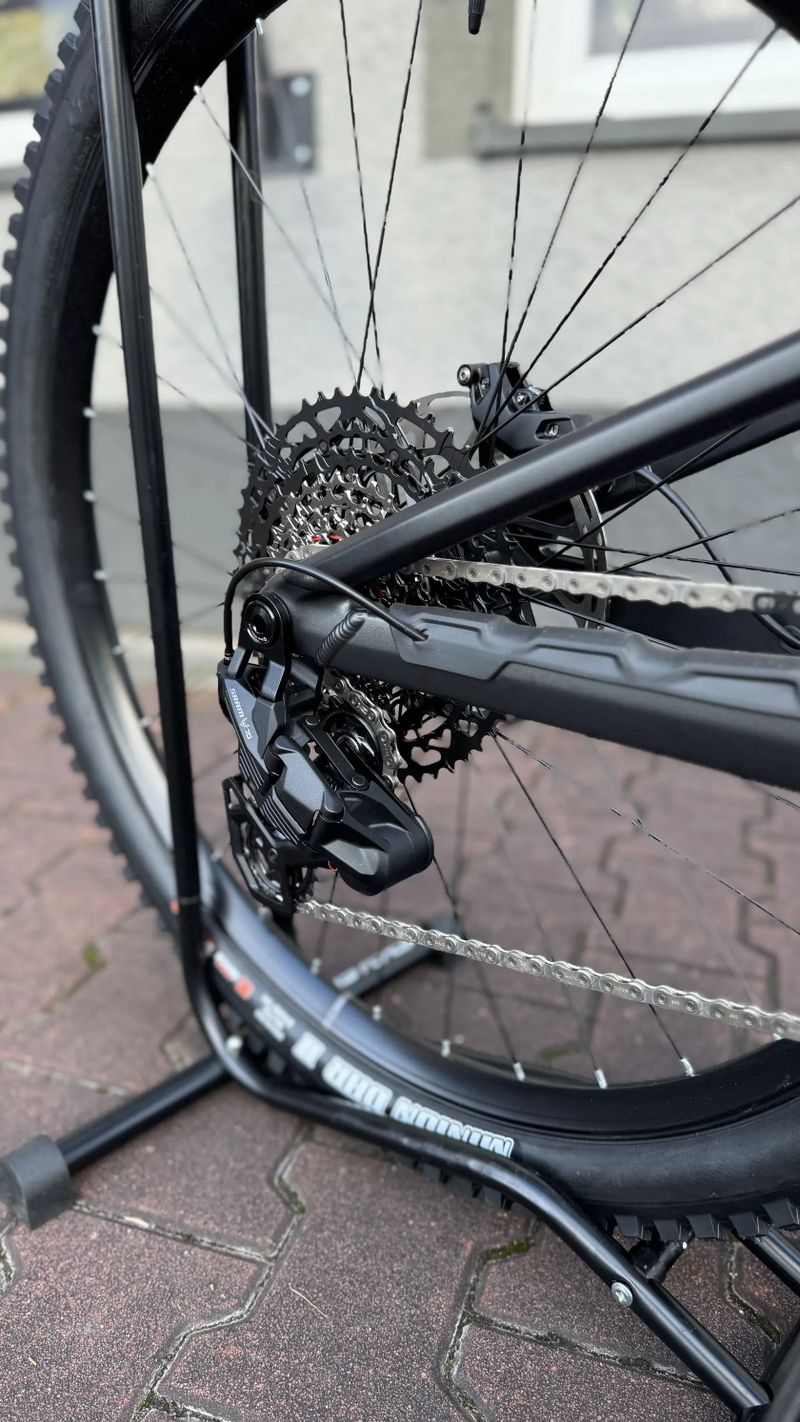 Nové elektrokolo Mondraker Crafty Carbon S