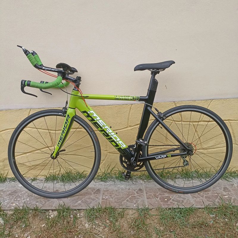 Merida Warp 9 včetně náhradních řidítek TT bar Vision.