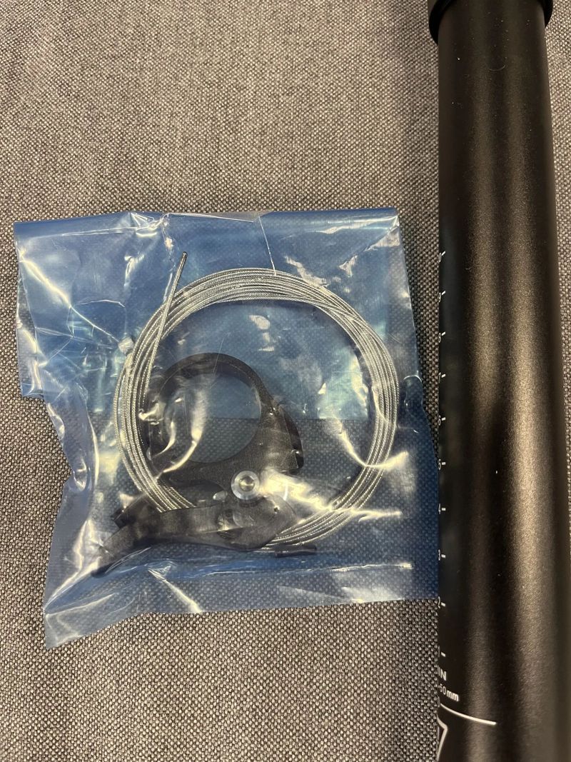 Zamluveno Gravel teleskop X-fusion Manic Dropper