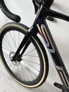 SUPERIOR X-ROAD TEAM ISSUE Ultegra 2x11 mech. M(54), carbon kola