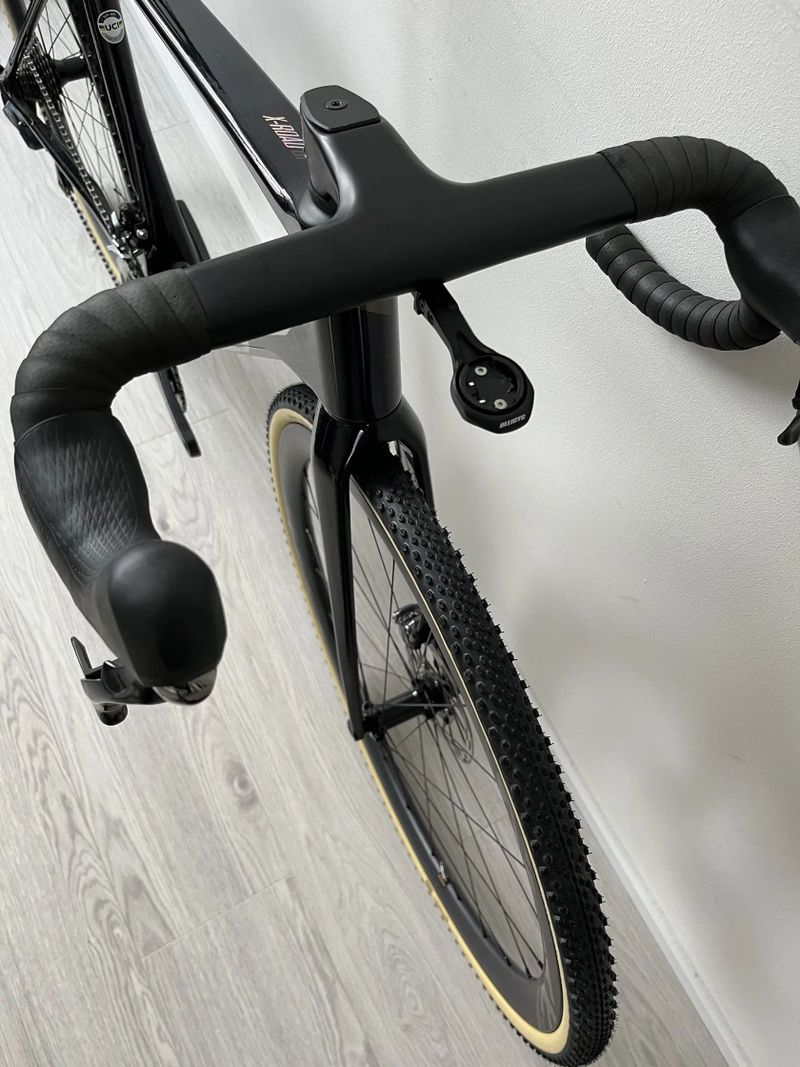 SUPERIOR X-ROAD TEAM ISSUE Ultegra 2x11 mech. M(54), carbon kola