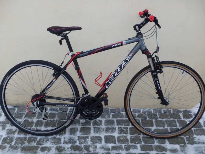 trekingové kolo Kellys Axis 28", rám 19", Alivio, po servisu, pro výšku 170-180cm + DÁREK