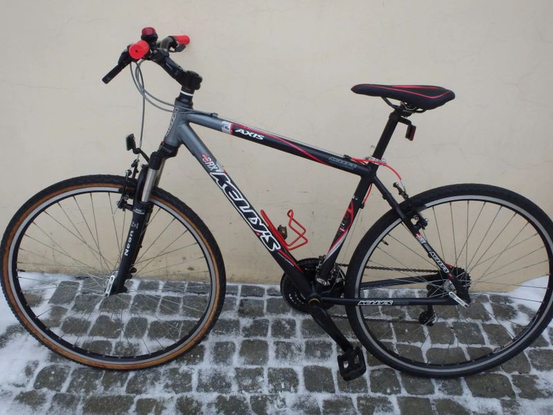 trekingové kolo Kellys Axis 28", rám 19", Alivio, po servisu, pro výšku 170-180cm + DÁREK