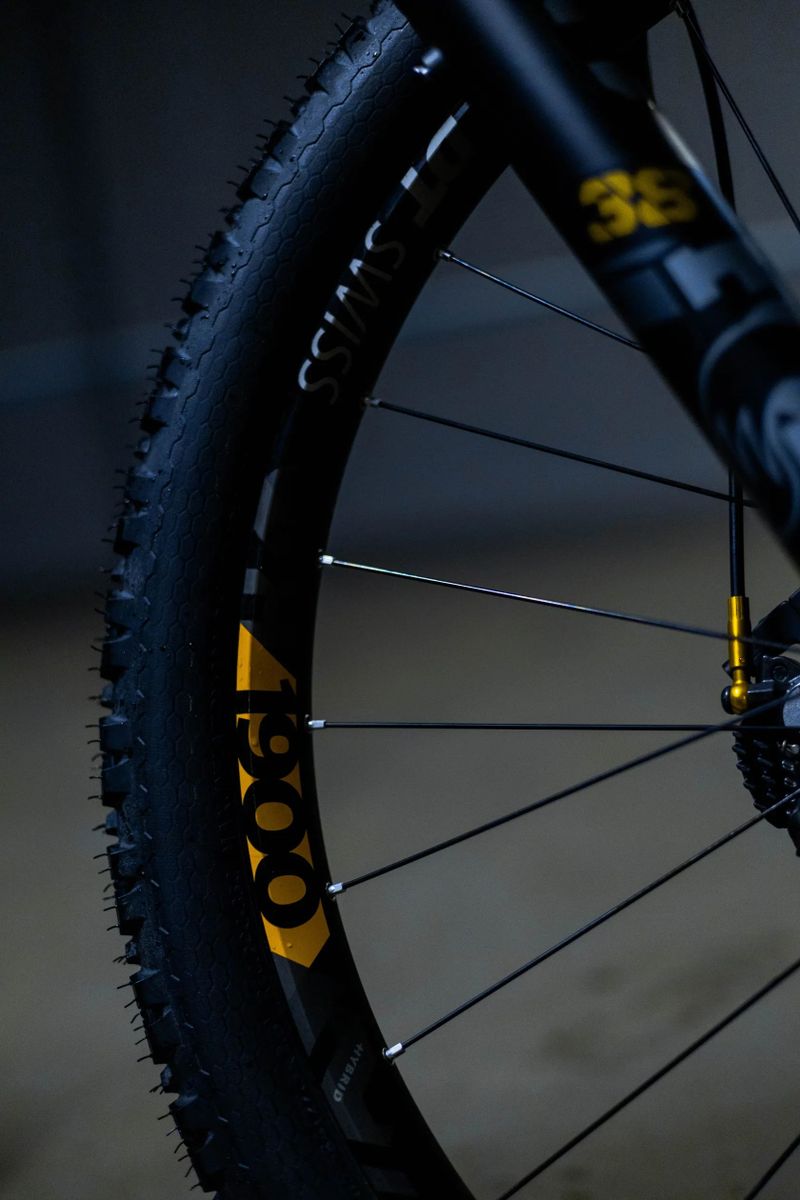 Commencal Clash 2024