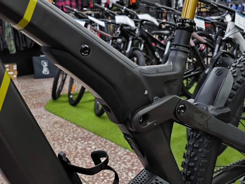 !TOP! Najeto 675km, SCOTT Patron ST eRIDE 900 Tuned, Bosch CX-Race, vel. S., ZÁRUKA, chiptuning