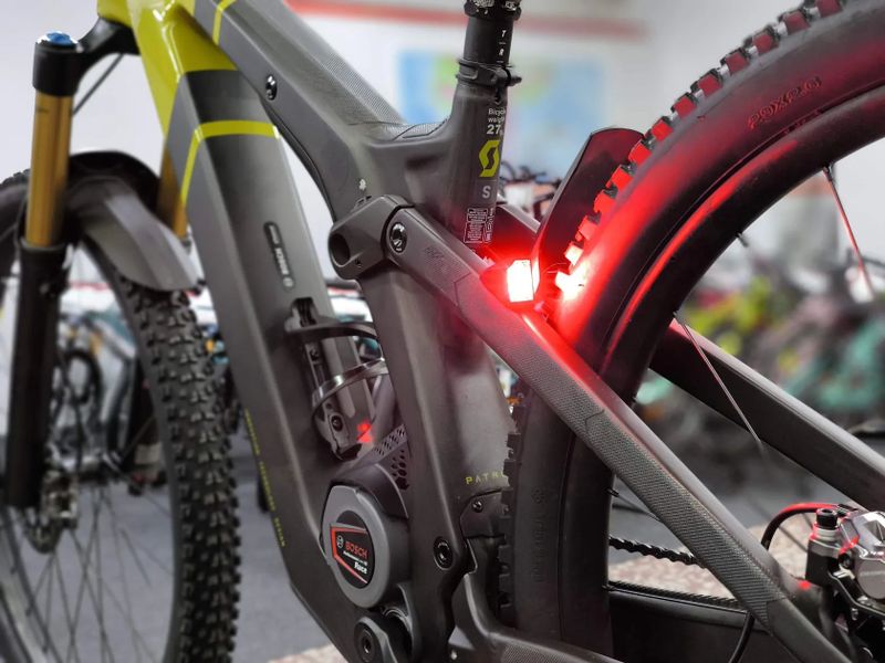 !TOP! Najeto 675km, SCOTT Patron ST eRIDE 900 Tuned, Bosch CX-Race, vel. S., ZÁRUKA, chiptuning