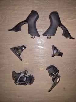 El. sada SRAM Rival AXS D1 bez baterií a klik