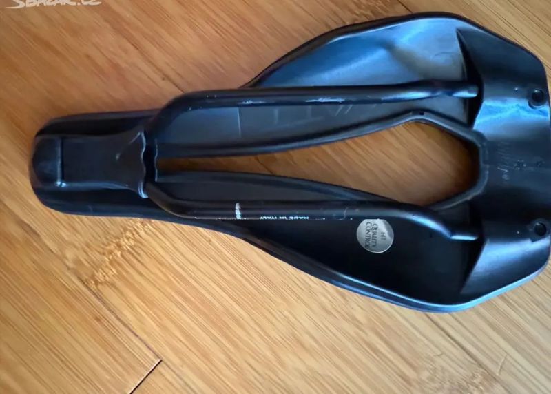 Sedlo Selle Italia Watt Gel, vhodné i pro TT