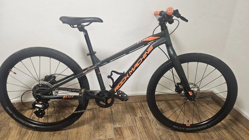 Rock Machine BLIZZ 24