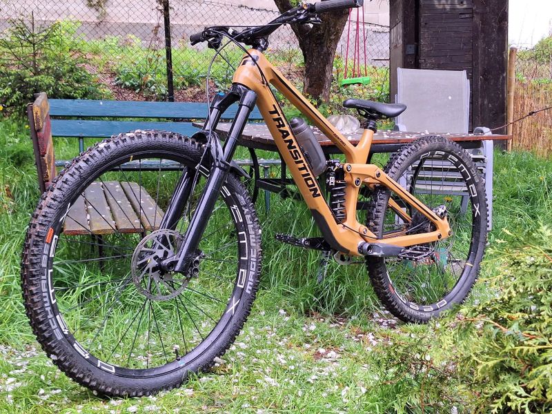 Transition Sentinel + Cane Creek Kitsuma