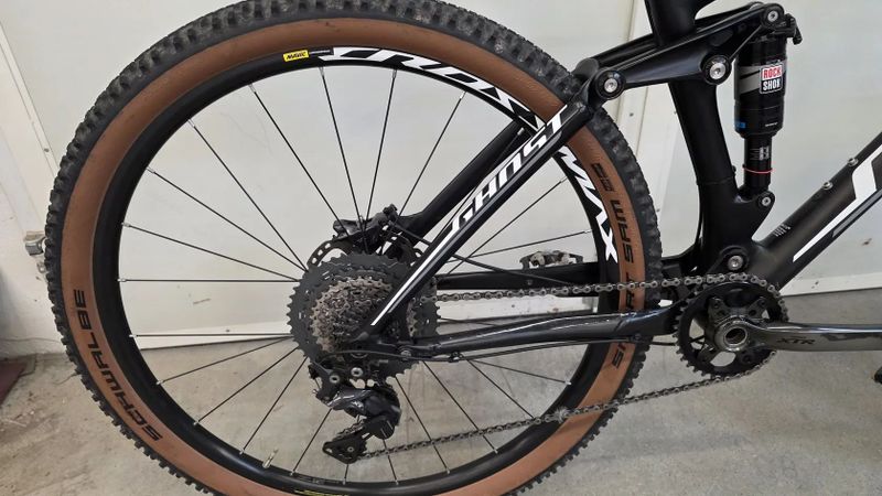 celoodpružený Ghost karbon/al ,xl,xt-xtr