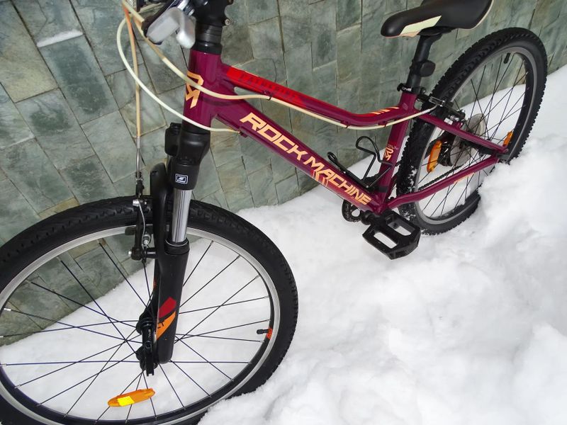 Rock Machine Catherine 24"