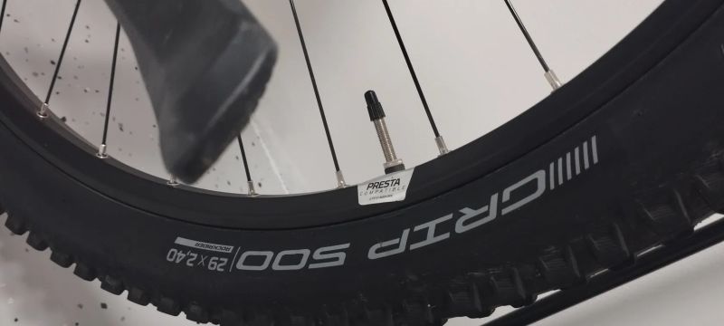 Rockrider Expl 700, 29" v záruce 