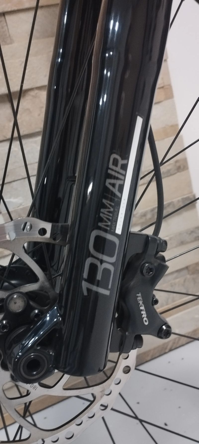 Rockrider Expl 700, 29" v záruce 