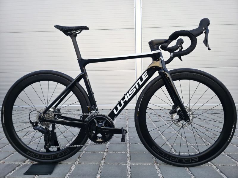 Whistle Vaero Carbon 105 2025 – velikost 54cm (M) / Shimano 105 2x12 / EQUATOR / Nové
