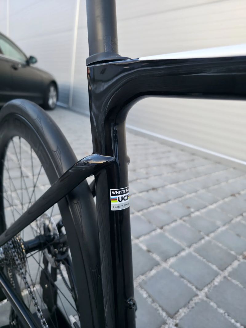 Whistle Vaero Carbon 105 2025 – velikost 54cm (M) / Shimano 105 2x12 / EQUATOR / Nové