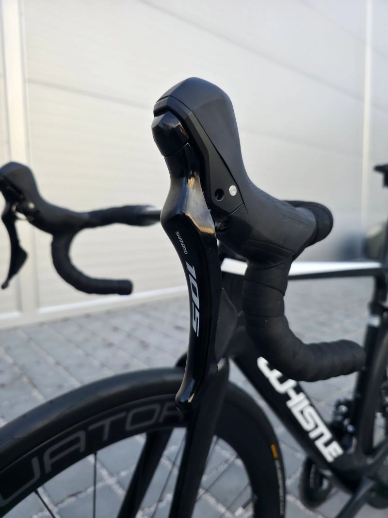 Whistle Vaero Carbon 105 2025 – velikost 54cm (M) / Shimano 105 2x12 / EQUATOR / Nové