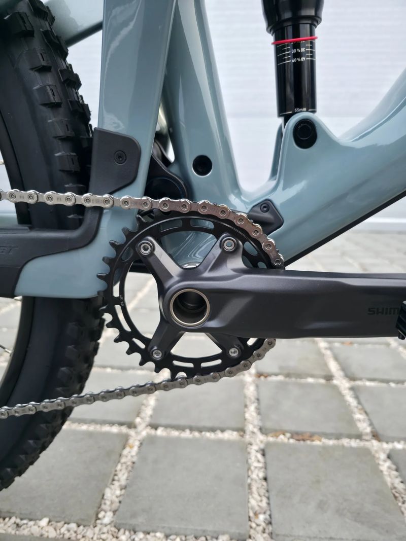 GHOST Riot AM CF Pro Carbon 2025 29″ velikost M / RockShox ZEB / Shimano XT / Trail / Enduro / nové