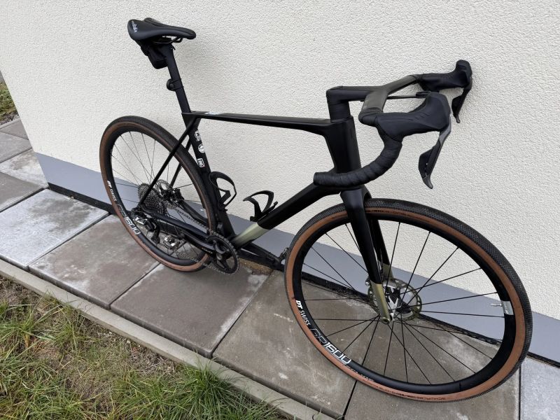 Superior X-ROAD Team Issue Di2 GR