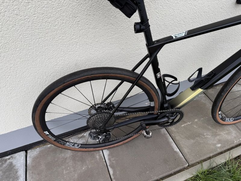 Superior X-ROAD Team Issue Di2 GR