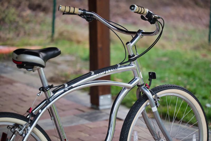 Red Bull - CRYSTAL LAKE