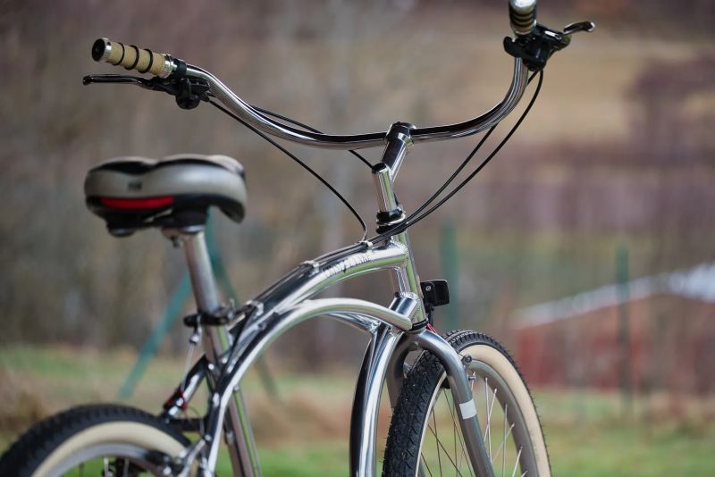 Red Bull - CRYSTAL LAKE