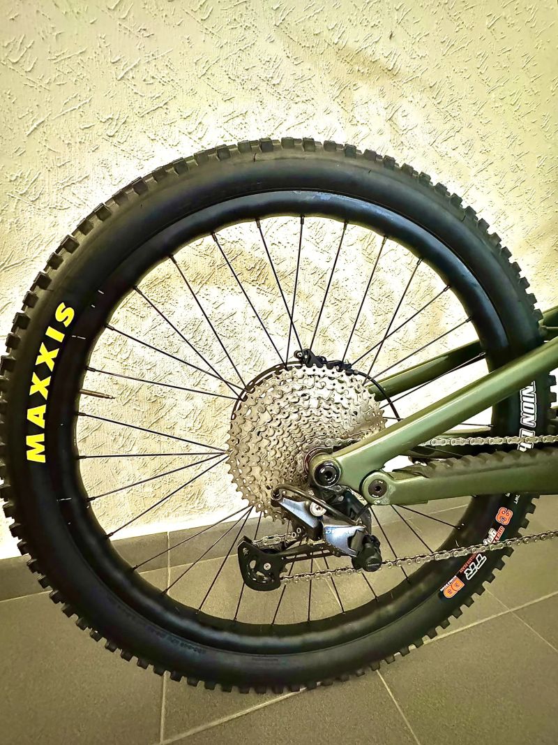 Canyon Canyon Spectral karbon CF9