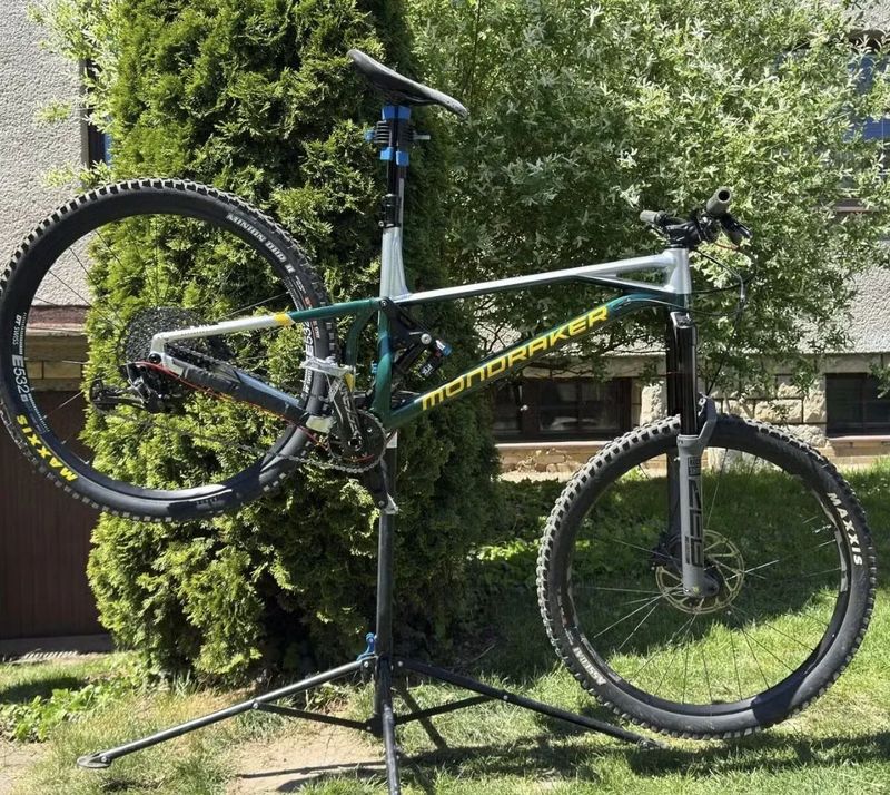 Mondraker Superfoxy r