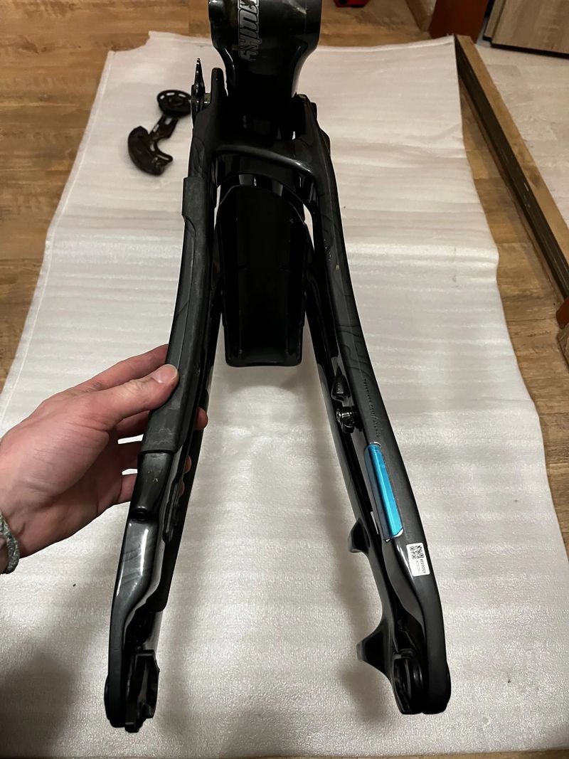 Trek Slash Gen6, velikost L