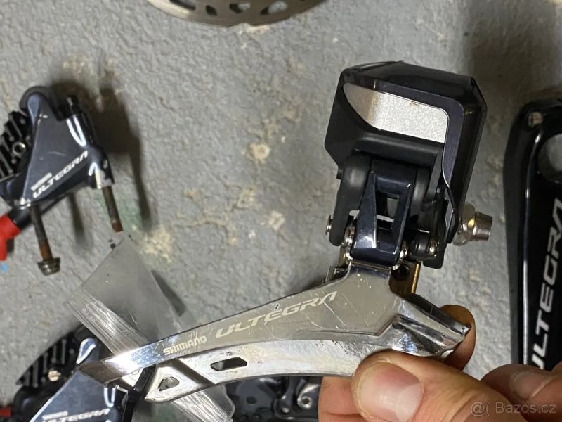 Shimano Ultegra r8070 di2 2x11 sada 