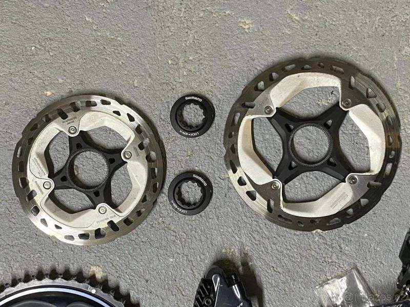 Shimano Ultegra r8070 di2 2x11 sada 