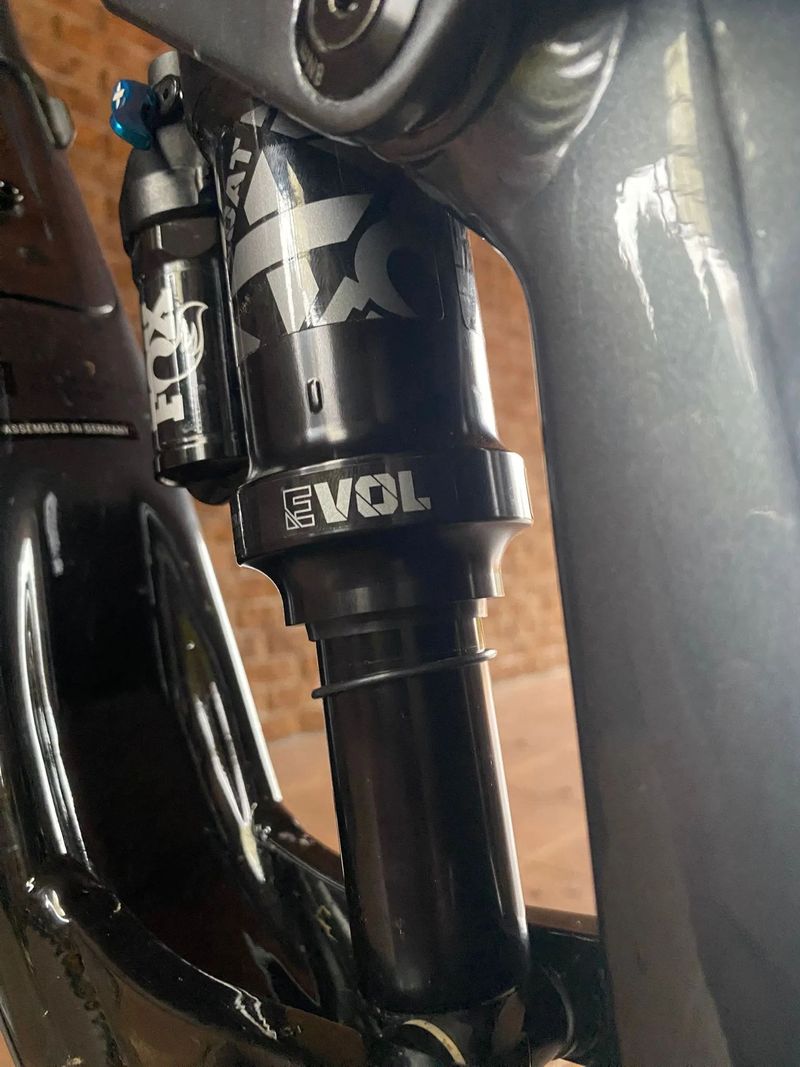 Fox float X performance 185x55 trunnion