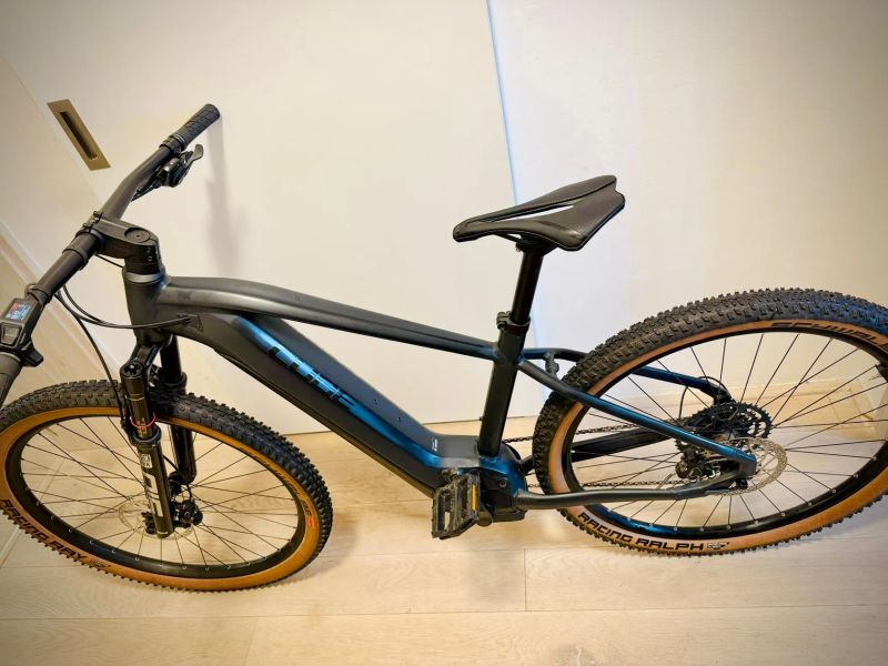 Cube Reaction hybrid performance 625 29 ( najeto 800km)