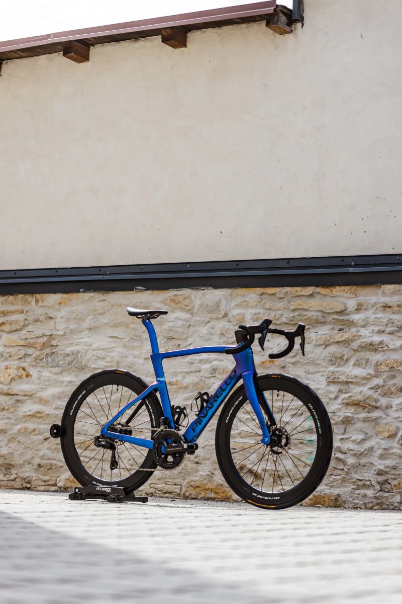 Pinarello F - Dura-Ace Di2, wattmetr