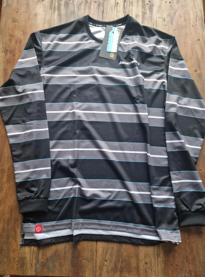 Nový dres LOOSE RIDERS - stripes