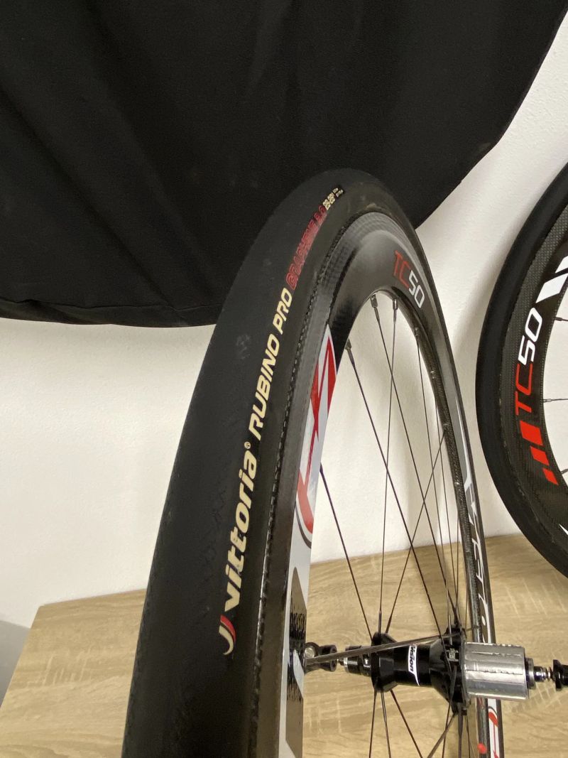 Vision galusková karbonová kola