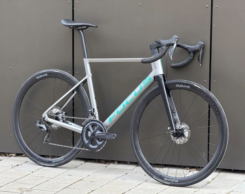 Focus Izalco Max 9 - 56 cm - Ultegra Di2