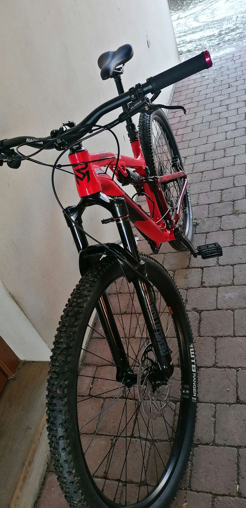 Rock Machine Blizzard XCM 30-29 - vidlice Rock Shox Revelation