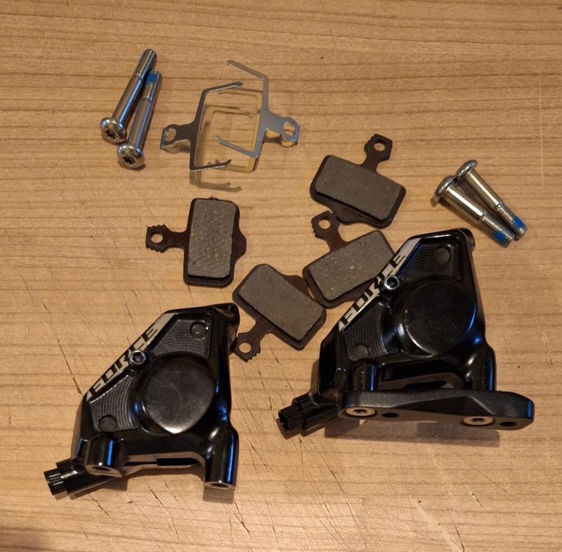 Třmeny Sram Force HRD E1