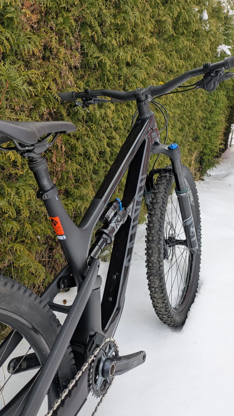 Canyon Spectral 29 CF7 - vel. L nový rám nikdy nejetý