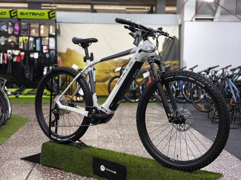 !NOVÝ! Bulls Copperhead EVO 2 29, Bosch CX4, bat. 750Wh, 120mm vzduch vidlice, Deore, vel XL a XXL