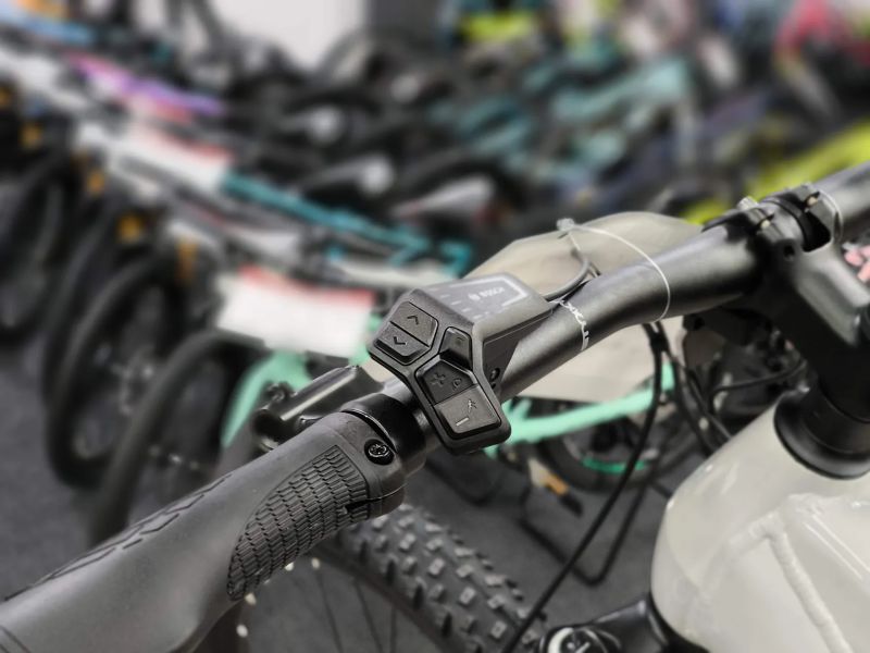 !NOVÝ! Bulls Copperhead EVO 2 29, Bosch CX4, bat. 750Wh, 120mm vzduch vidlice, Deore, vel XL a XXL